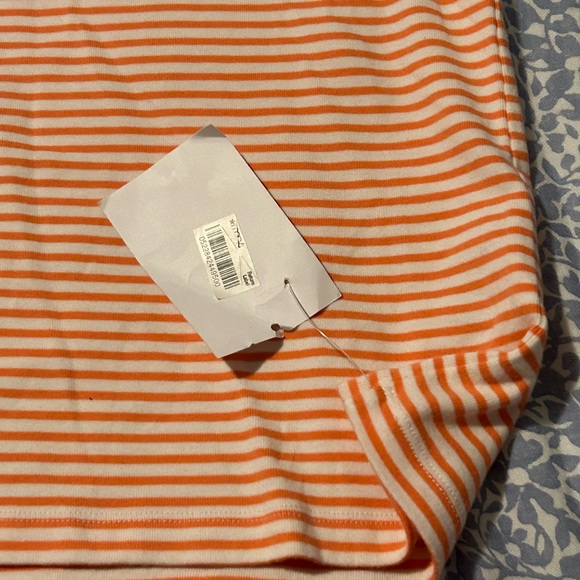 Tommy Hilfiger Women’s Striped V-Neck Tee XL NWT - Picture 6 of 7